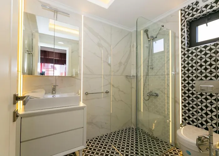 Paradise Town Estella