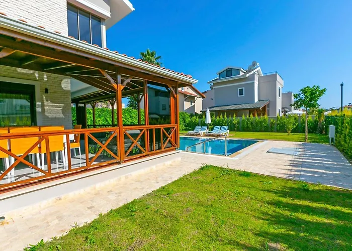 别墅 Paradise Town Estella *