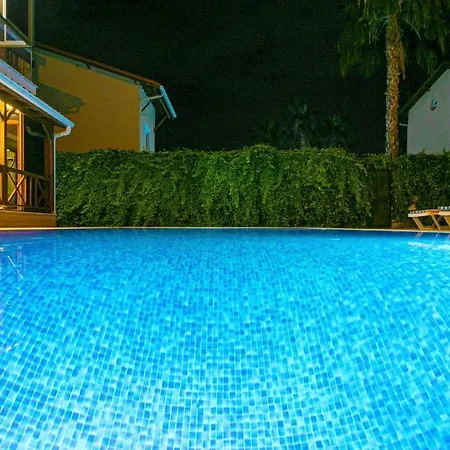 Paradise Town Estella Villa