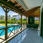 Paradise Town Estella * Belek